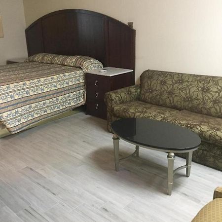 Regency Inn Norco Bagian luar foto